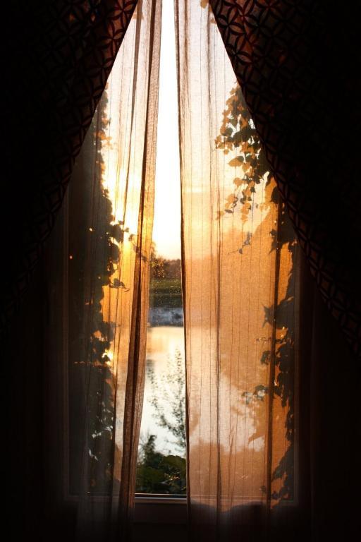 Maison D'Hotes L'Arbre Rouge Génissac Δωμάτιο φωτογραφία