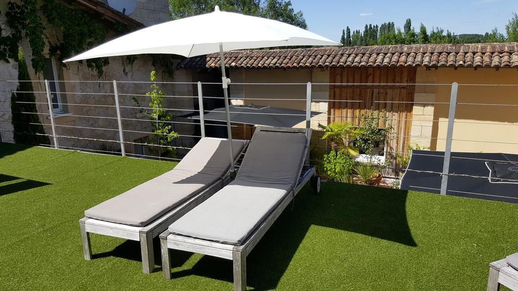 Maison D'Hotes L'Arbre Rouge Génissac Εξωτερικό φωτογραφία