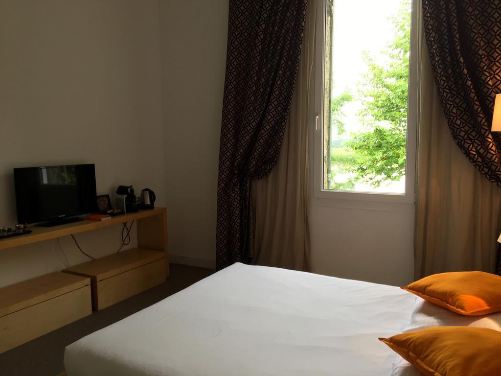 Maison D'Hotes L'Arbre Rouge Génissac Δωμάτιο φωτογραφία